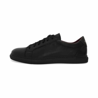 Black leather sneakers for men and women Harper Black handmade in Spain by Beatnik Shoes