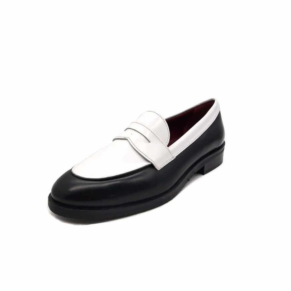 Mocassins bicolores pour femmes en cuir Beatnik Irma Black & White