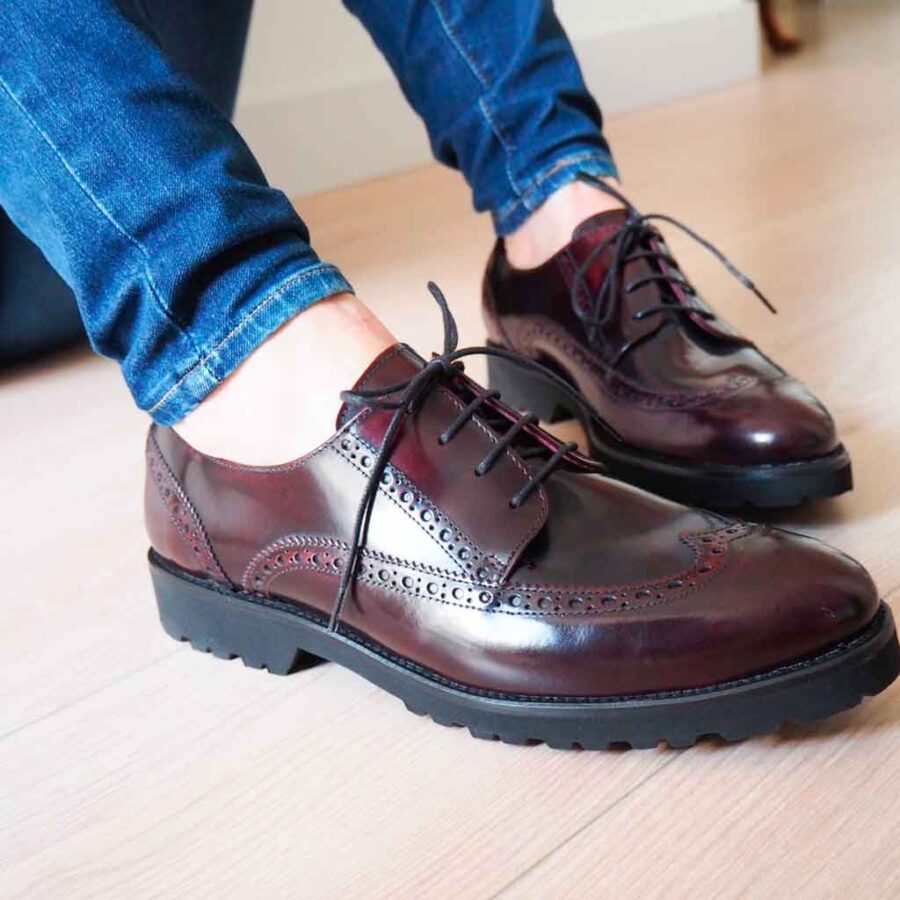 Classic Oxford style flat shoes for women in burgundy leather Beatnik Ethel Red Brogue