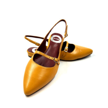 Women's ultra comfortable low heeled mustard pumps handmade in Spain from the best leather